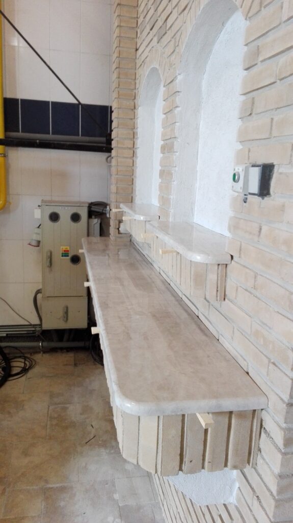 Parapet 7