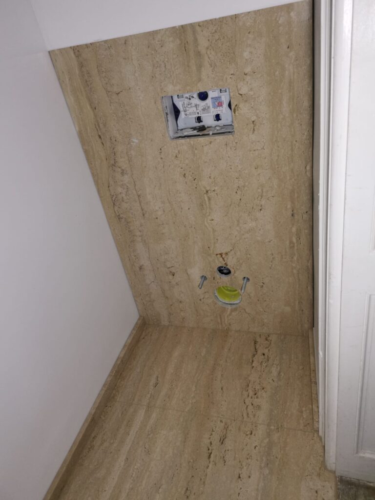 Veľkoformátový obklad kúpeľne 19